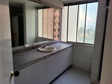 Apartamento Bocagrande vista al mar y centro amurallado