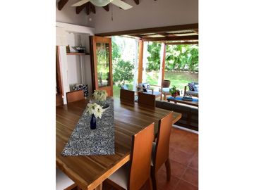 Casa en Baru, condominio cerrado