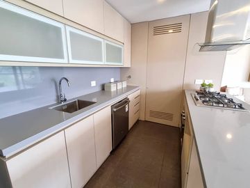 APARTAMENTO EN VENTA UBICADO EN EL POBLADO SECTOR LAS PALMAS