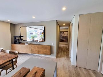 APARTAMENTO EN VENTA UBICADO EN EL POBLADO SECTOR LAS PALMAS