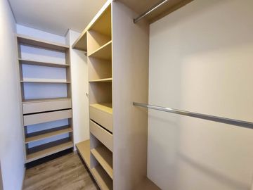 APARTAMENTO EN VENTA UBICADO EN EL POBLADO SECTOR LAS PALMAS