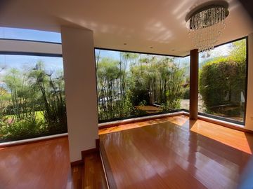 En Renta hermosa Casa en conjunto cerrado Casa de Campo, La Calera