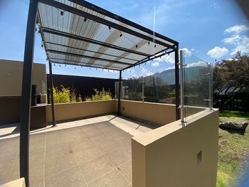 En Renta hermosa Casa en conjunto cerrado Casa de Campo, La Calera