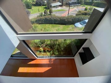 En Renta hermosa Casa en conjunto cerrado Casa de Campo, La Calera