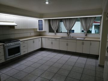 Casa Dentro de Coto Bugambilias Primera Sección