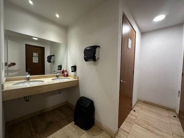 Venta de Oficinas en Torre Ho, San Jerónimo