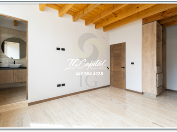 Casa en Zibatá con Roof Garden y sala doble altura IG