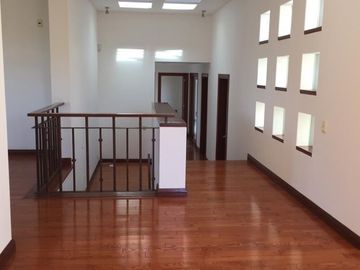 Renta casa en Club de Golf Los Encinos, Lerma, Edo de México