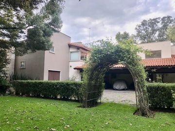 Renta casa en Club de Golf Los Encinos, Lerma, Edo de México