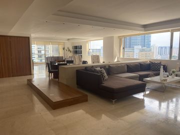 Venta de departamento con Terraza en Bosques de las Lomas, Bosque Alto