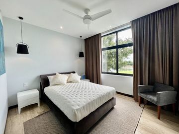 Venta de residencia personalizable en privada Amanhá, Yucatán Country Club