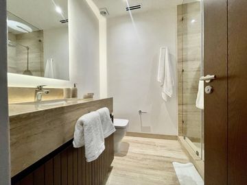 Venta de residencia personalizable en privada Amanhá, Yucatán Country Club