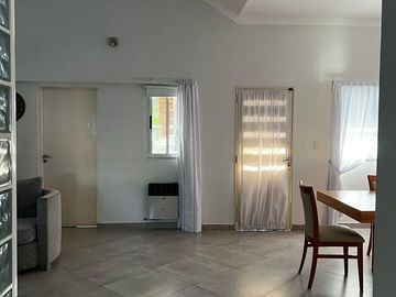 Casa de 3 dormitorios - Venta