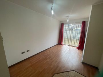 Vendo casa en Barrio Las Delicias