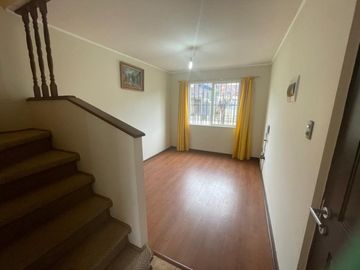 Vendo casa en Barrio Las Delicias