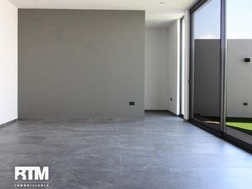 Se vende casa en La Vista