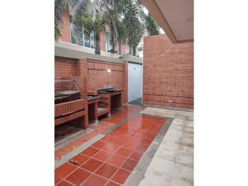 SE VENDE AMPLIA CASA EN VILLA CAMPESTRE