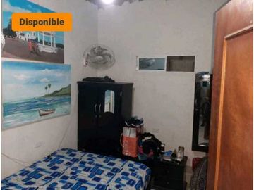Casa Con Dos Apartamentos Y Locales Comerciales Santa Marta Colombia