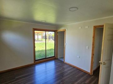 REBAJADA , HERMOSA CASA NUEVA EN EL CENTRO DE PINTO