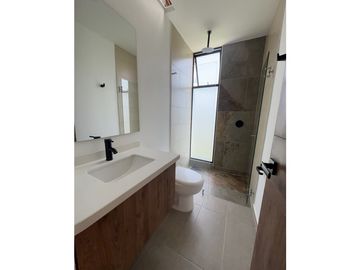 RENTA CASA ESQUINERA EN CONJUNTO CERRADO CERRITOS PEREIRA