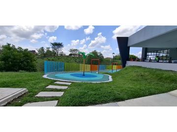 RENTA CASA ESQUINERA EN CONJUNTO CERRADO CERRITOS PEREIRA