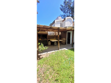Excelente Triplex en Zona Duplex a la venta