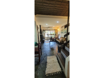 Excelente Triplex en Zona Duplex a la venta