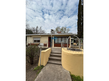 VENTA – CASA 2 DORM + DEPARTAMENTO INDEPENDIENTE – SALSIPUEDES