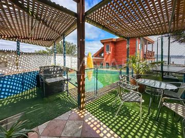Casa en Venta en Avenida Daniel Vera, Tomé
