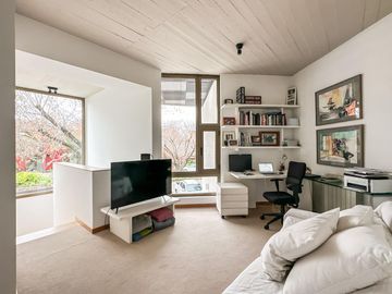 Moderna casa de 3 dormitorios en venta en Country Club Newman