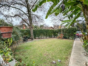 Moderna casa de 3 dormitorios en venta en Country Club Newman