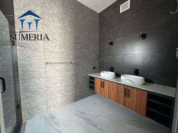 CASA EN BOSQUES DEL VALLE V CON RECÁMARA EN PLANTA BAJA