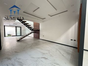 CASA EN BOSQUES DEL VALLE V CON RECÁMARA EN PLANTA BAJA