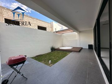 CASA EN BOSQUES DEL VALLE V CON RECÁMARA EN PLANTA BAJA