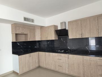 HERMOSA RESIDENCIA EN VENTA EN VILLAS DE LAS PALMAS