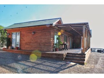 Casa en Venta en Fuerte Aguayo, Concón – Naturaleza y Confort a Solo 20 Minutos de la Ciudad
