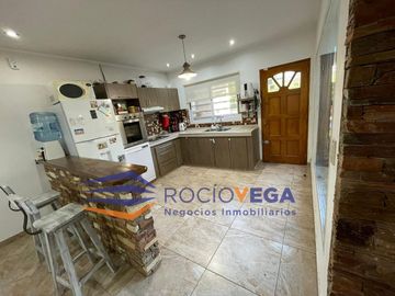 Casa a la  venta en Solares del Oeste (Barrio abierto), General Rodríguez