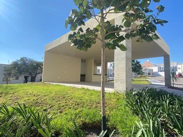 Casa en Venta en Colinas del Santuario (Schoenstatt) - Calidad de Vida!