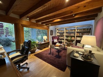 Casa en Venta con Jardín en Santa Fe 4 recámaras
