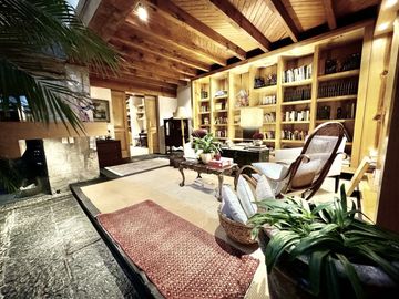 Casa en Venta con Jardín en Santa Fe 4 recámaras