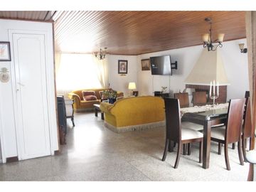 VENDO CASA EN NORMANDIA