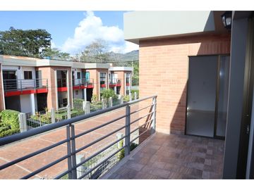 VENDO CASA EN CONDOMINIO EN GUADUAS