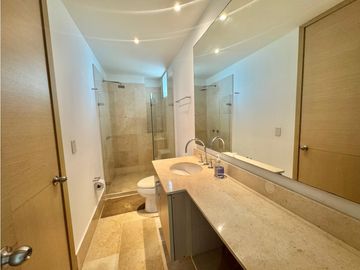VENTA Apartamento en Castillogrande, Edificio Puerta del Mar