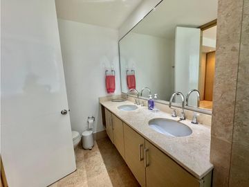 VENTA Apartamento en Castillogrande, Edificio Puerta del Mar