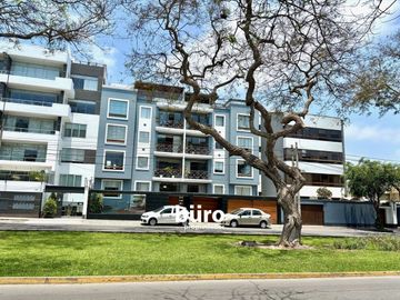 DEPARTAMENTO EN VENTA DÚPLEX CON TERRAZA EN LA AURORA MIRAFLORES