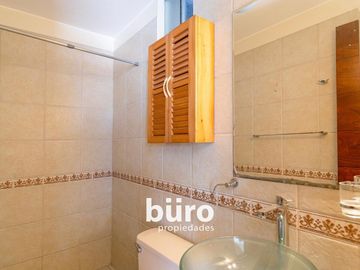 DEPARTAMENTO EN VENTA DÚPLEX CON TERRAZA EN LA AURORA MIRAFLORES