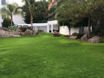 Se Vende Casa en Loma Dorada, 4 Recamaras, 5.5 Baños, Cuarto de Servicio..