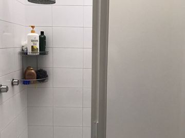 Se Vende Casa en Loma Dorada, 4 Recamaras, 5.5 Baños, Cuarto de Servicio..