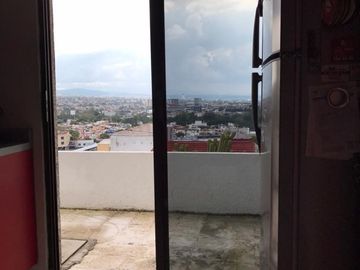 Se Vende Casa en Loma Dorada, 4 Recamaras, 5.5 Baños, Cuarto de Servicio..