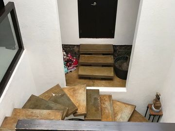 Se Vende Casa en Loma Dorada, 4 Recamaras, 5.5 Baños, Cuarto de Servicio..